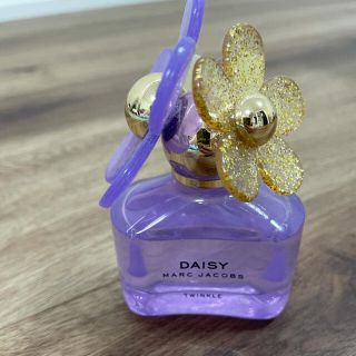 マークバイマークジェイコブス(MARC BY MARC JACOBS)のMARC JACOBS 香水　DAISY TWINKLE Edition(香水(女性用))