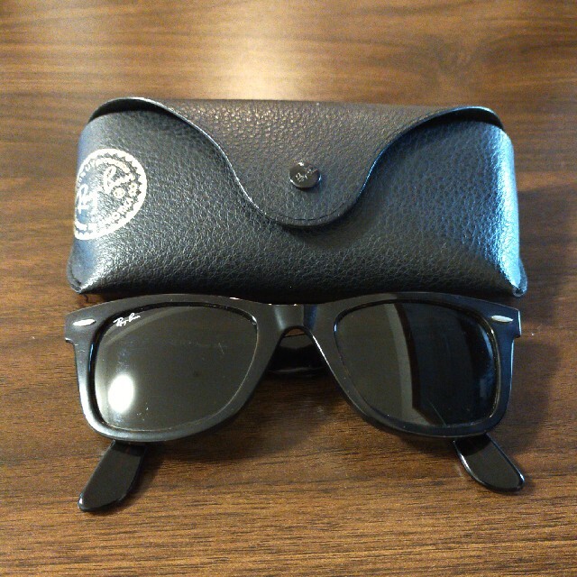 Ray-Ban(レイバン)のRayBan サングラス wayfarer メンズのファッション小物(サングラス/メガネ)の商品写真