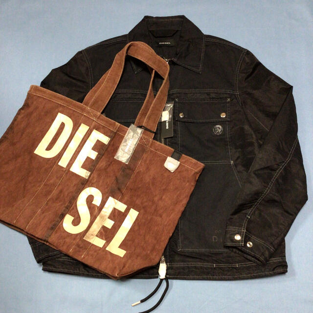 DIESEL(ディーゼル)の洗練された存在感を放つトート　DIESEL GRANYTO SHOPPER M  メンズのバッグ(トートバッグ)の商品写真