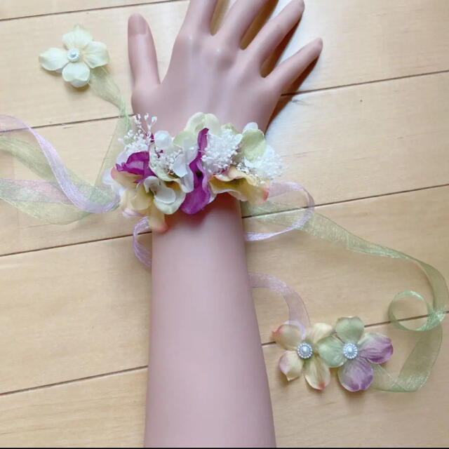 ラプンツェル髪飾り♡ヘッドドレス 紫♡薄いオレンジ♡黄緑 1点 ラプンツェル髪飾り♡ヘッドドレス 紫♡薄いオレンジ♡黄緑 1点