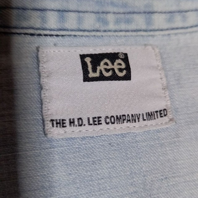 Lee(リー)のACE様専用　　LeeウエスタンデニムシャツブリーチウォッシュブルーL美品 メンズのトップス(シャツ)の商品写真