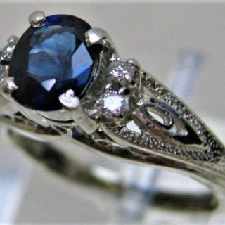 Pt900 プラチナ リング 指輪 サファイヤ ダイヤ4ヶ入0.08ct(リング(指輪))