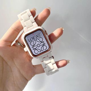 Apple Watchベルト　ホワイト　フレーム　ホワイト　アップルウォッチ(腕時計)