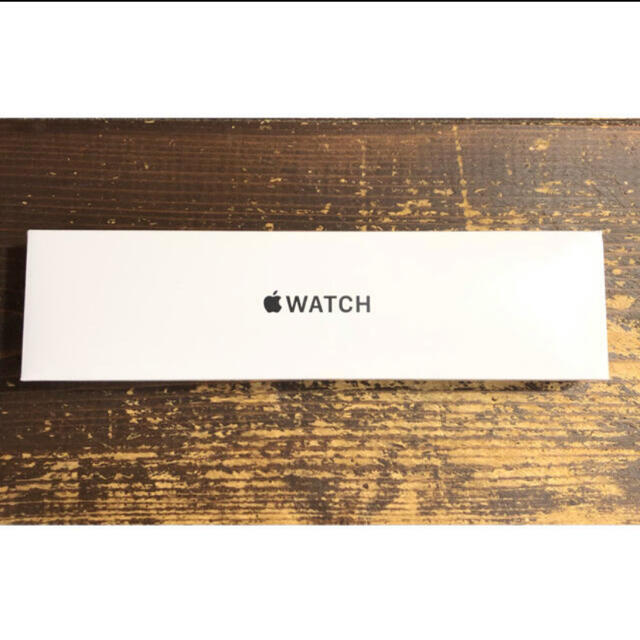 【特価】 Apple MYDP2J/A GPSモデル 40mm SE Watch 新品　Apple - Watch 腕時計(デジタル)