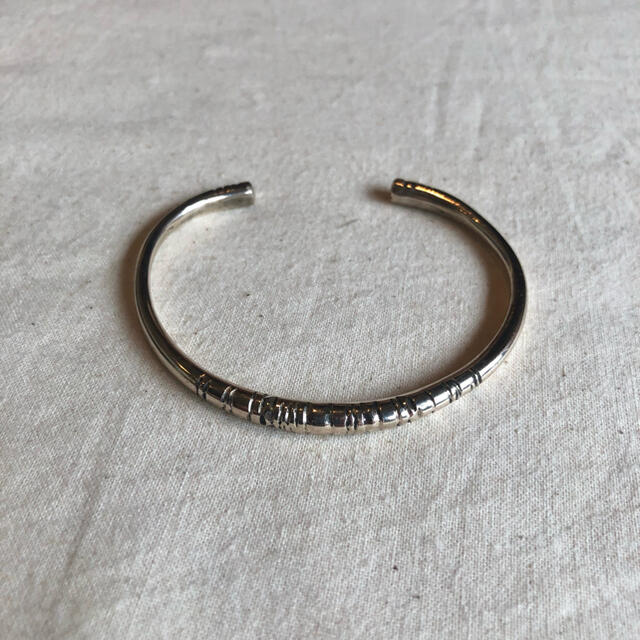 トゥアレグ   シルバー　ブレスレット　バングル メンズのアクセサリー(バングル/リストバンド)の商品写真