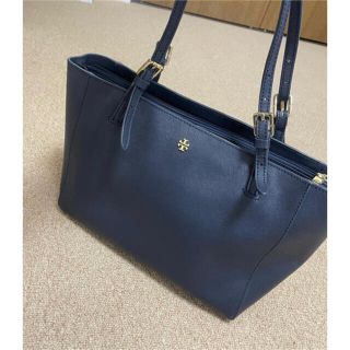 トリーバーチ(Tory Burch)の【送料無料】TORY BURCH/トリーバーチ/紺/トートバック(トートバッグ)