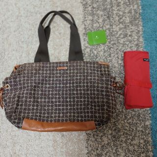 ケイトスペードニューヨーク(kate spade new york)のケイト・スペード　マザーズバッグ　トートバッグ　オムツ買えシート未使用(マザーズバッグ)