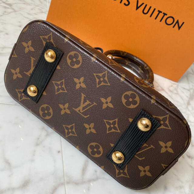 LOUIS VUITTON(ルイヴィトン)の★ここり様専用★ルイヴィトン♪限定アルマBB◆2wayショルダー★ レディースのバッグ(ショルダーバッグ)の商品写真