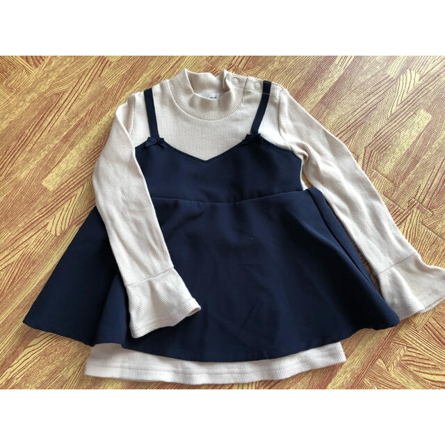 BeBe(ベベ)の【SLAP SLIP】未着用　重ね着風　長袖カットソー　サイズ90 キッズ/ベビー/マタニティのキッズ服女の子用(90cm~)(Tシャツ/カットソー)の商品写真