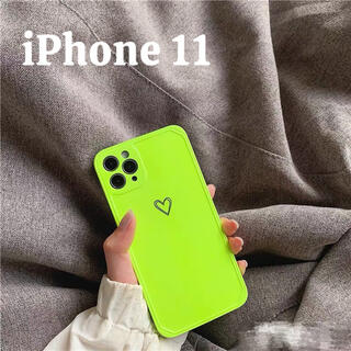 ★iPhoneケース　ネオンカラーグリーン　ハート　iPhone11(iPhoneケース)