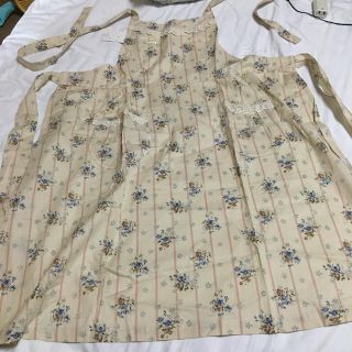 新品♡花柄エプロン(その他)