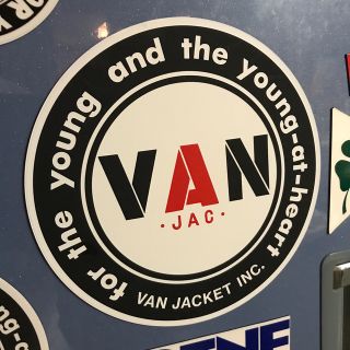 ヴァンヂャケット(VAN Jacket)の特価！人気の丸VANマグネット、大タイプ16cmくらい。usedです。(その他)