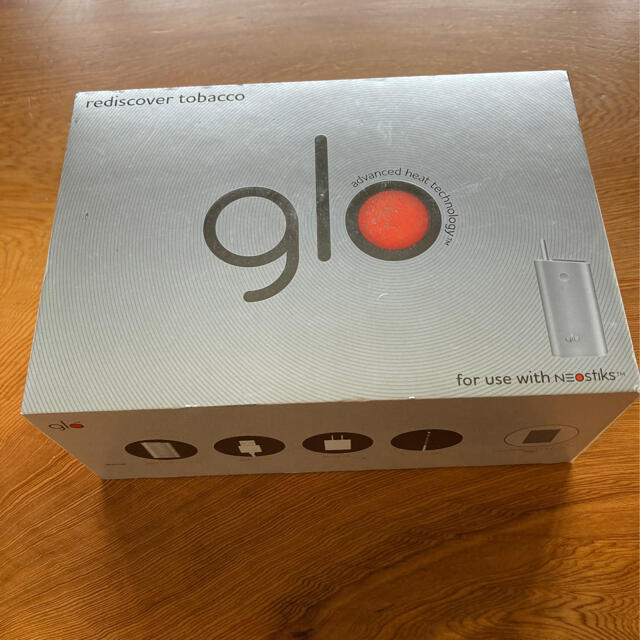 glo(グロー)のglo TM スターターキット本体 メンズのファッション小物(タバコグッズ)の商品写真