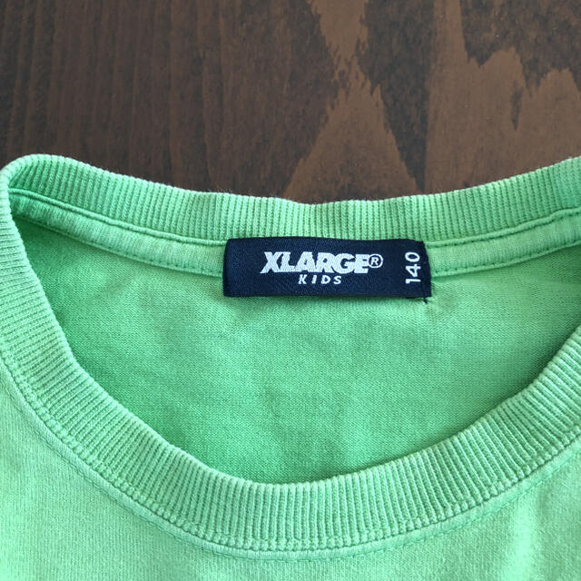 XLARGE(エクストララージ)のxLARGE Tシャツ キッズ/ベビー/マタニティのキッズ服男の子用(90cm~)(Tシャツ/カットソー)の商品写真