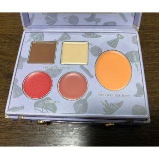 レ・メルヴェイユーズ ラデュレ メイクアップパレット II 102