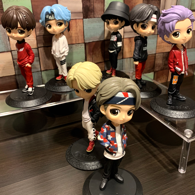 BTS TinyTAN Qposket 非売品フィギュア Aカラー7点セット BTS TinyTAN Qposket 非売品フィギュア Aカラー7点セット