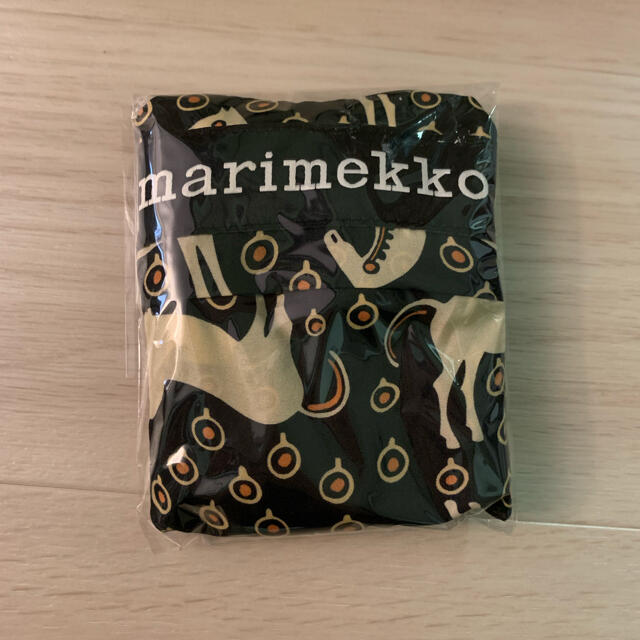 marimekko(マリメッコ)の新品未使用　マリメッコ  /スマートバッグ レディースのバッグ(エコバッグ)の商品写真