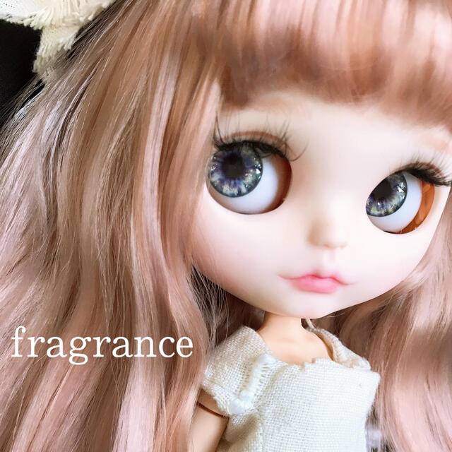 アイシードール カスタムドール 白肌 スペシャルロングストレート 毛先