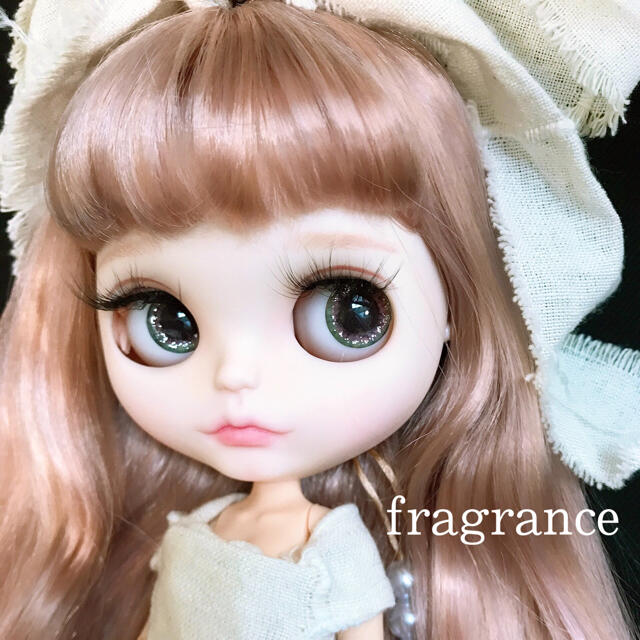 アイシードール カスタムドール 白肌 スペシャルロングストレート 毛先