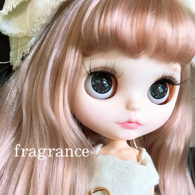 アイシードール カスタムドール 白肌 スペシャルロングストレート 毛先