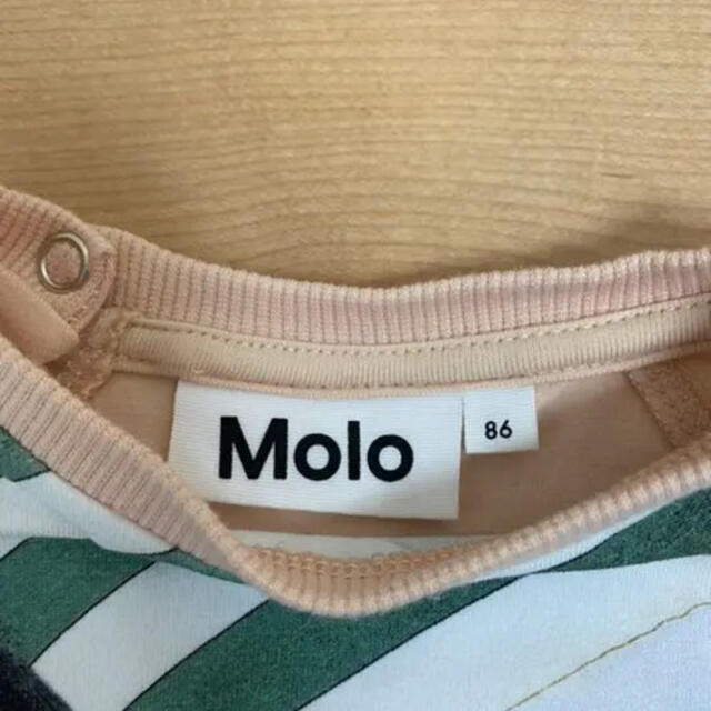Molo Kids(モロキッズ)のMolo トップス  86cm 北欧子供服 キッズ/ベビー/マタニティのベビー服(~85cm)(Ｔシャツ)の商品写真