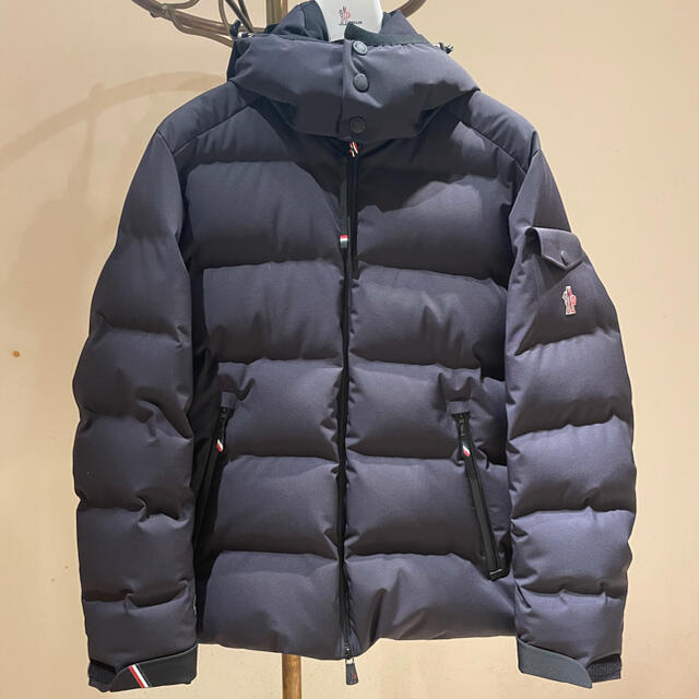 最新入荷】 MONCLER Giubbotto Montgetech Grenoble Moncler - ダウン
