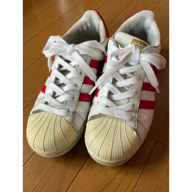 adidas(アディダス)のadidas superstar White×RED  メンズの靴/シューズ(スニーカー)の商品写真