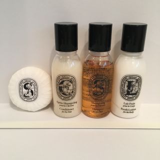 ディプティック(diptyque)のdiptyque ディプティック アメニティ 4点セット(シャンプー/コンディショナーセット)