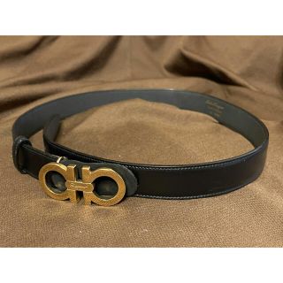 サルヴァトーレフェラガモ(Salvatore Ferragamo)のフェラガモ　ベルト　ブラック革　美品　正規品(ベルト)