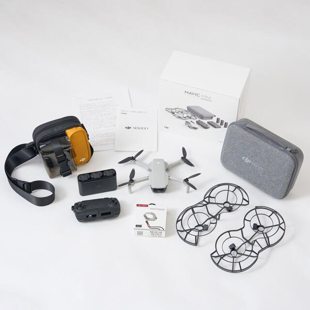 DJI Mavic mini コンボ +おまけ付き! 大流行中! www.gold-and-wood.com