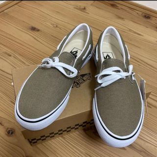 ヴァンズ(VANS)の新品　バンズ　スリッポン　23.5(スニーカー)