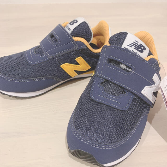 New Balance(ニューバランス)の2 新品◇New Balance ニューバランス IV720 箱なし15cm キッズ/ベビー/マタニティのキッズ靴/シューズ(15cm~)(スニーカー)の商品写真