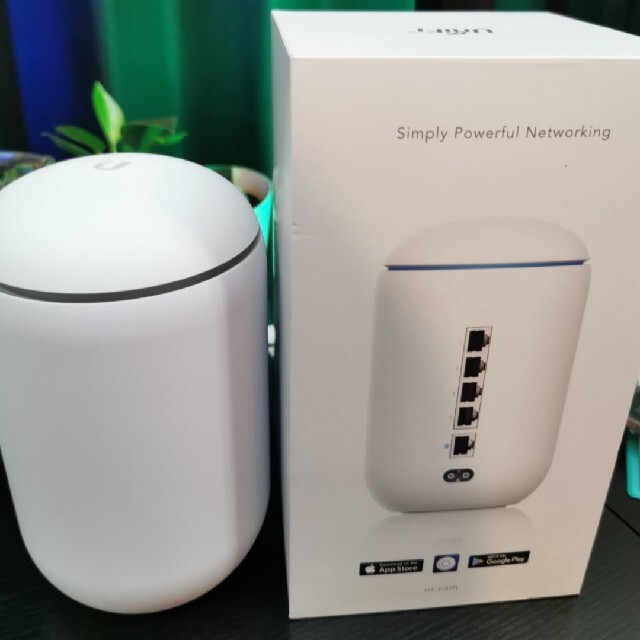 国内正規品 Ubiquiti UniFi Dream Machine Wi-Fi | ilijabircanin.edu.rs