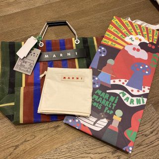 マルニ(Marni)の【新品、未使用、タグつき】マルニ　ストライプバッグ　モスグリーン(トートバッグ)