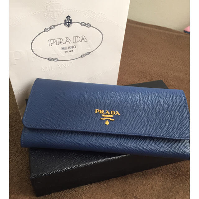 PRADA(プラダ)のPRADA長財布　サフィアーノ レディースのファッション小物(財布)の商品写真