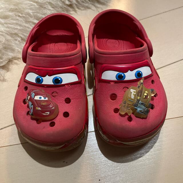 crocs(クロックス)のクロックス　カーズ キッズ/ベビー/マタニティのキッズ靴/シューズ(15cm~)(サンダル)の商品写真