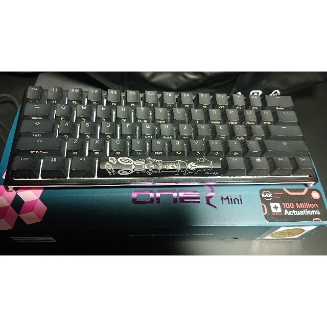 ducky  one 2 mini