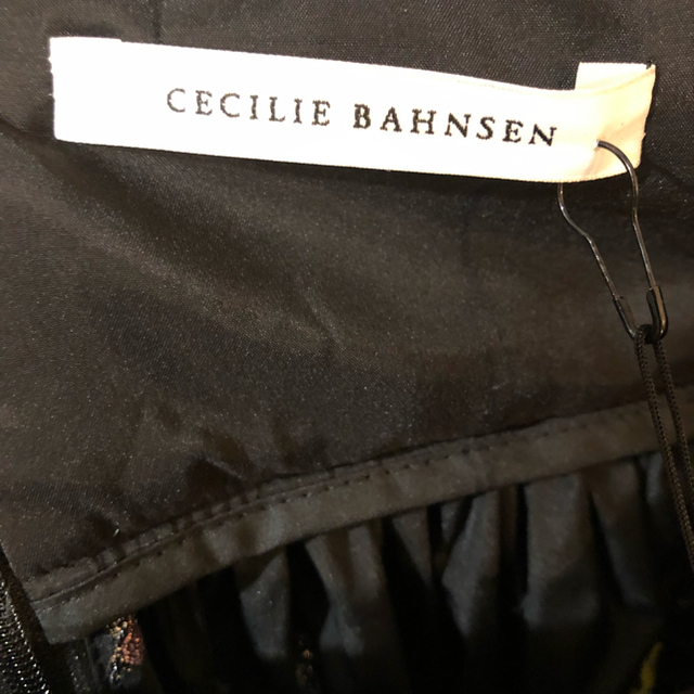 Drawer(ドゥロワー)の大幅値下 Cecilie Bahnsen beth ワンピース セシリーバンセン レディースのワンピース(ロングワンピース/マキシワンピース)の商品写真