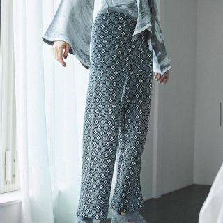 アリシアスタン(ALEXIA STAM)のPattern Jacquard Knit Pants  JUEMI(カジュアルパンツ)