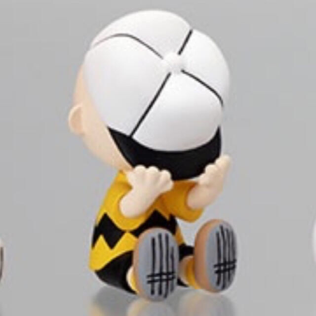 PEANUTS(ピーナッツ)のPEANUTS かくれんぼフィギュア　チャーリーブラウン エンタメ/ホビーのフィギュア(その他)の商品写真