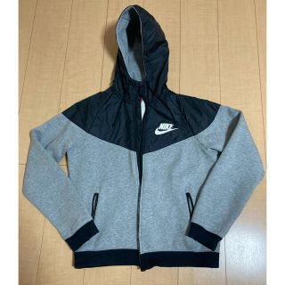 ナイキ(NIKE)のNIKE ナイキ パーカー(パーカー)