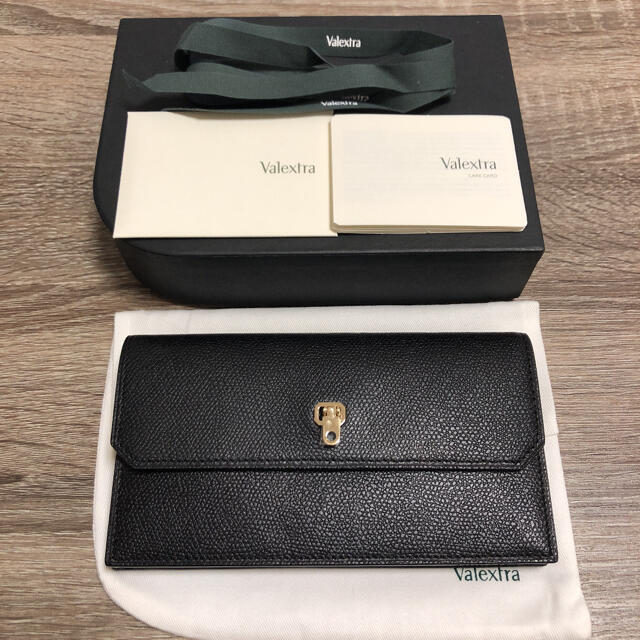 未使用 ヴァレクストラ シティウォレット 長財布 レザー ブラック - 財布