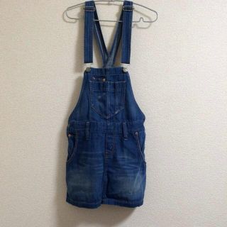 リーバイス(Levi's)のLEVI's ジャンバースカート**(ひざ丈ワンピース)