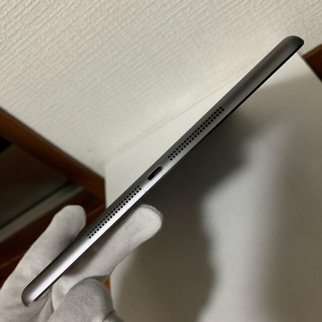 上品Aランク　iPad  Air1  WiFi 16GB　アイパッド