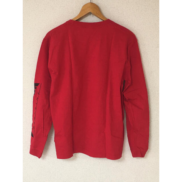 THRASHER(スラッシャー)の袖プリント フロントロゴ フロントプリント ビッグロゴ スラッシャー  赤 メンズのトップス(Tシャツ/カットソー(七分/長袖))の商品写真