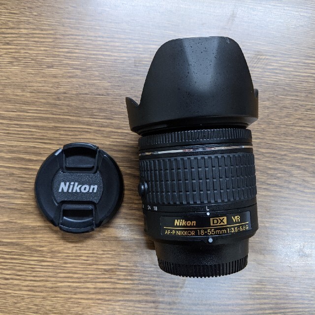 AF-P DX Nikkor 18-55mm 美品フード