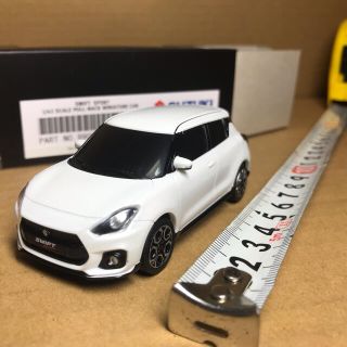 スズキ(スズキ)のスズキ純正　1/43 スイフトスポーツ　プルバックミニカー  パールホワイト(ミニカー)