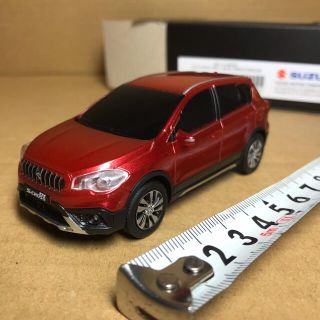 スズキ(スズキ)のスズキ純正 1/43 SX4 Sクロス　メタリック レッド　プルバックミニカー (ミニカー)