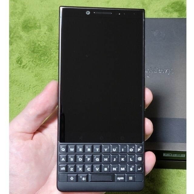 ANDROID(アンドロイド)の中古品　blackberry key2 black スマホ/家電/カメラのスマートフォン/携帯電話(スマートフォン本体)の商品写真