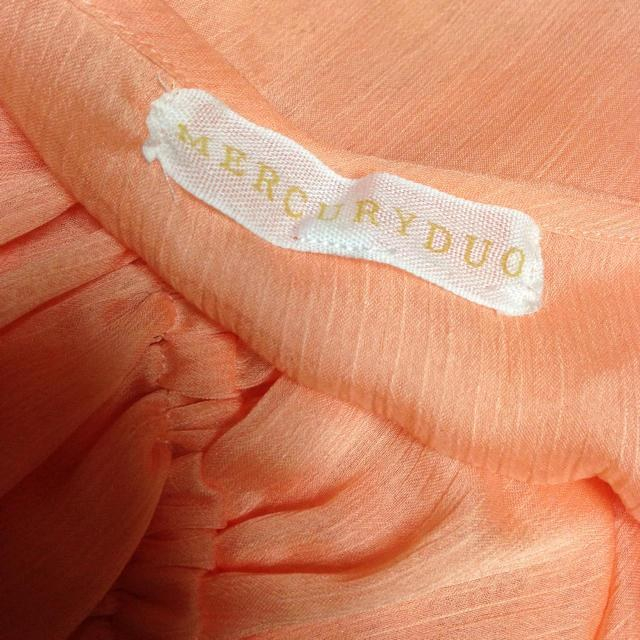 MERCURYDUO(マーキュリーデュオ)のmercury duo ビジューブラウス レディースのトップス(シャツ/ブラウス(長袖/七分))の商品写真